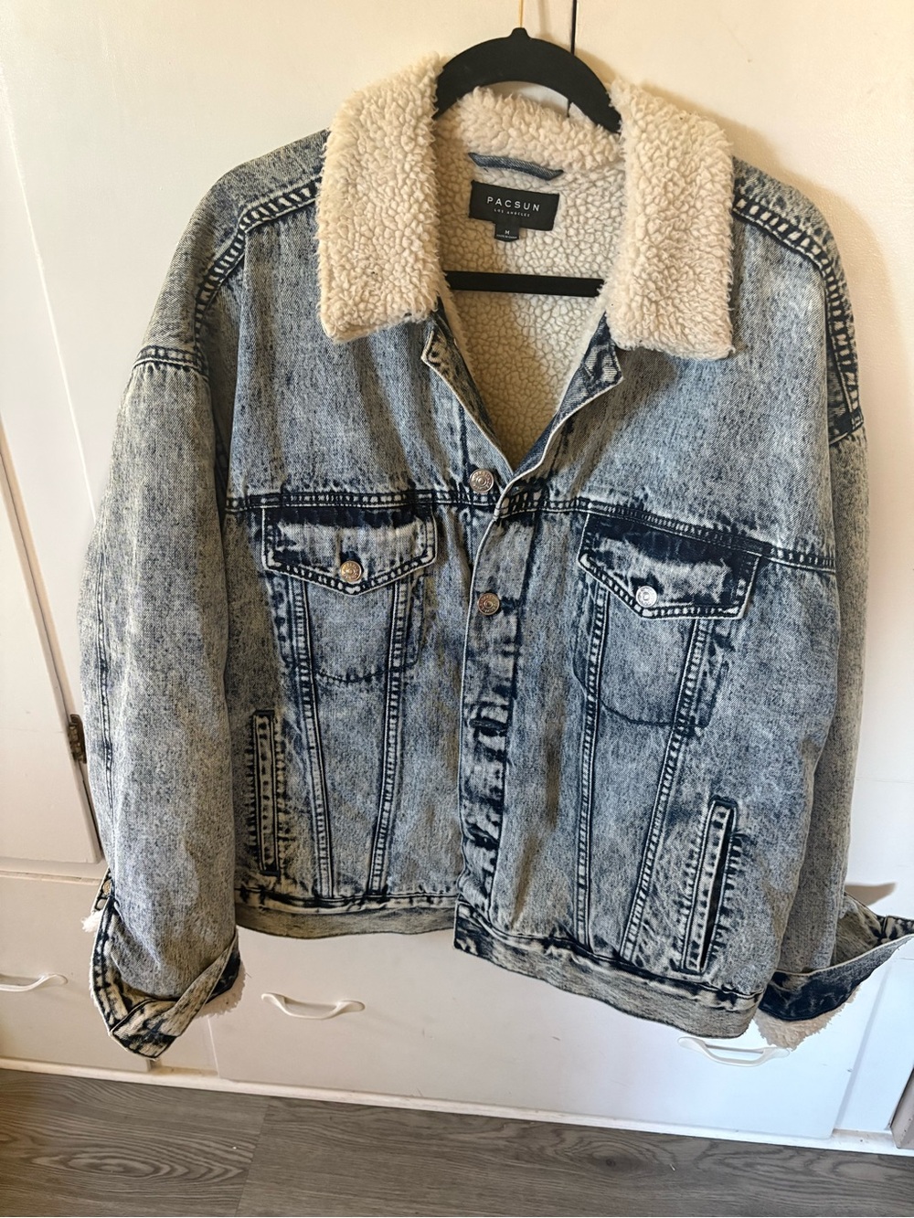 PacSun Acid Wash Denim Jacket with Cream Sherpa Collar